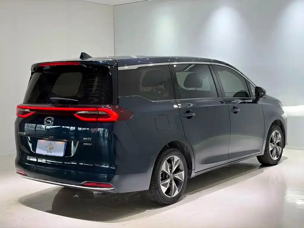GAC Motor Trumpchi M6 — фото 10