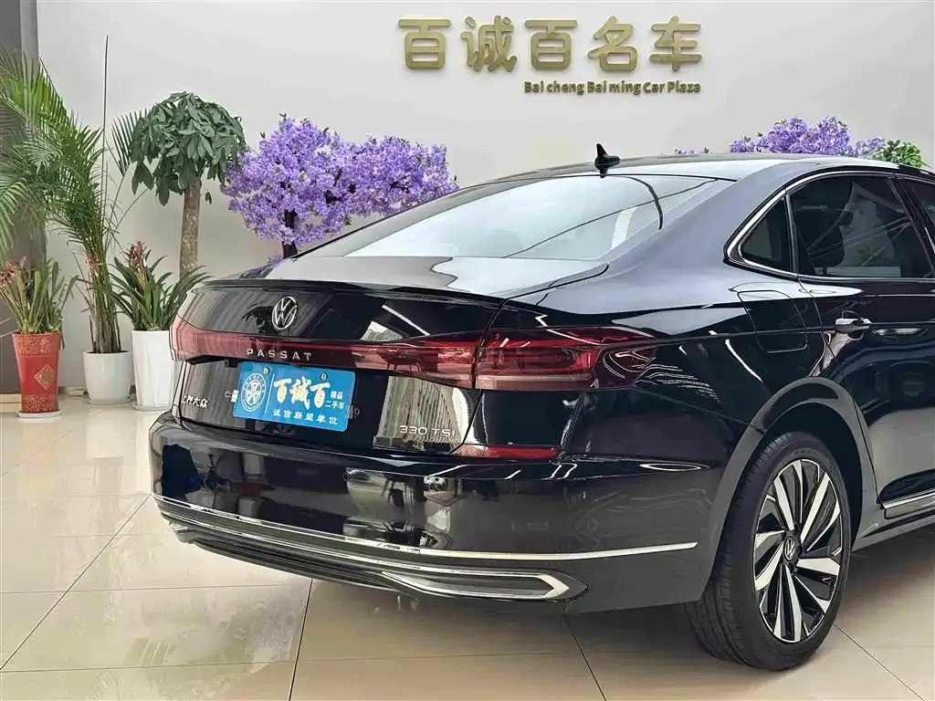 Volkswagen Passat — фото 2