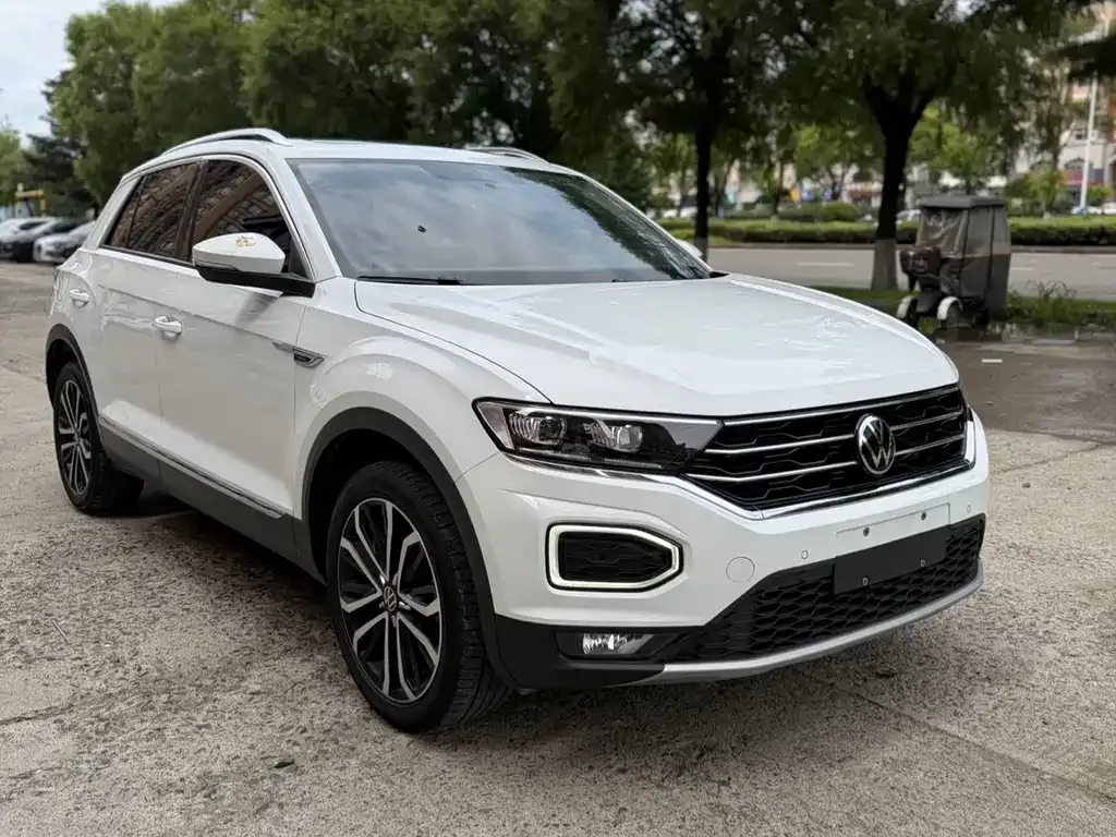 Volkswagen T-Roc — фото 5