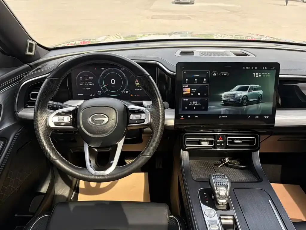 GAC Motor Trumpchi GS8 — фото 4