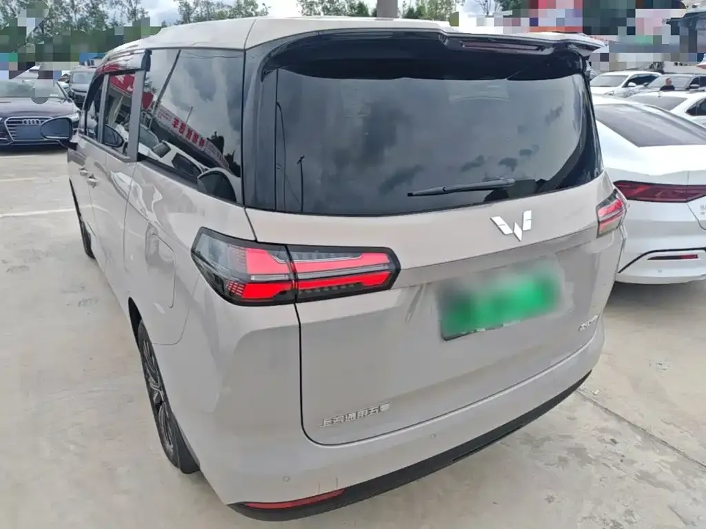 Wuling Xingguang 730 New Energy — фото 4