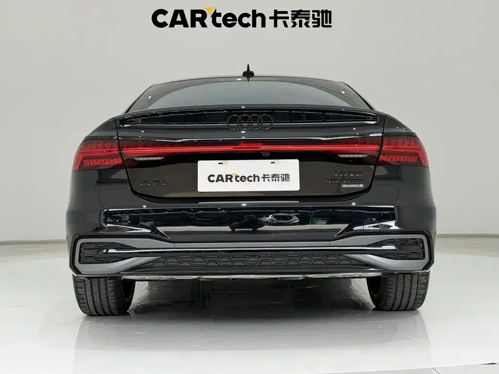 Audi A7L — фото 6