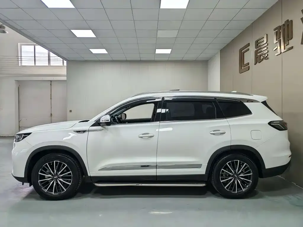 Chery Tiggo 8 PLUS — фото 4
