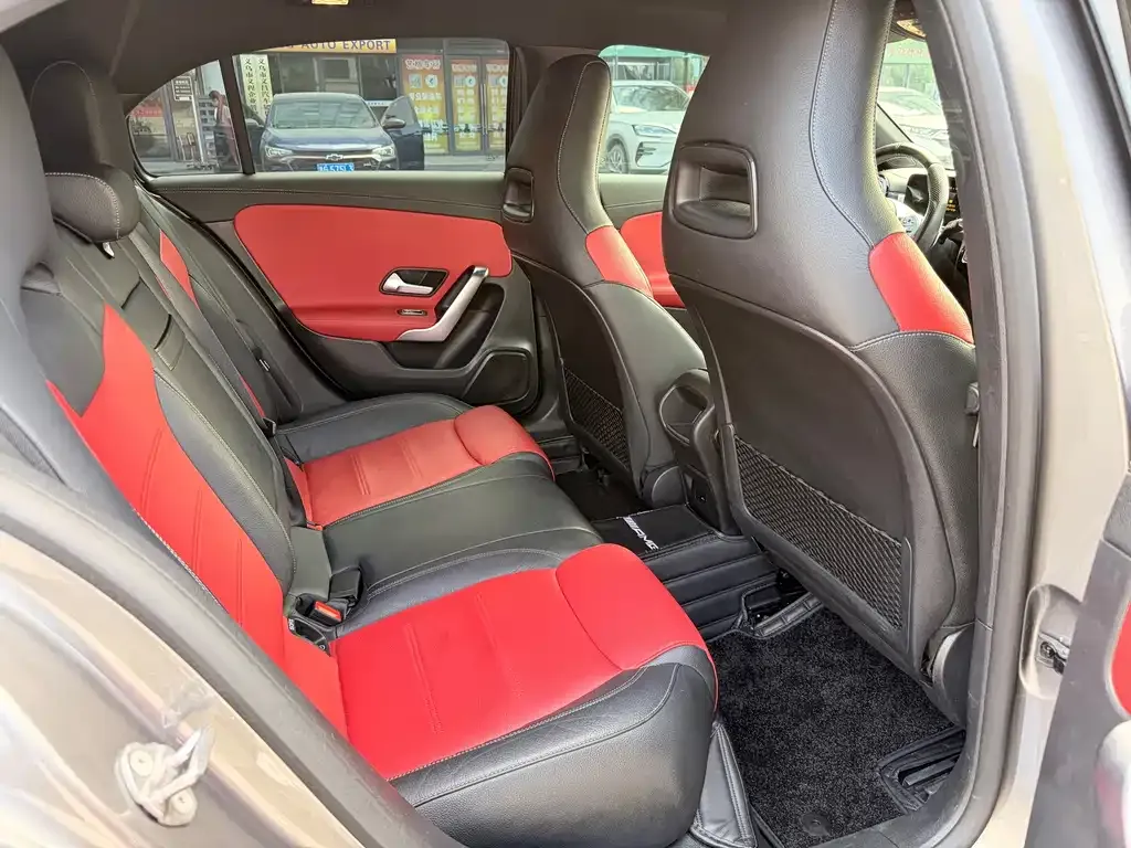 Mercedes-Benz A-Class AMG — фото 10