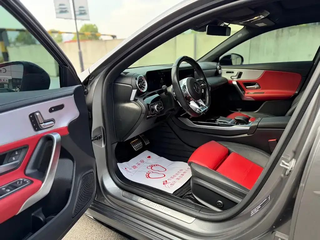Mercedes-Benz A-Class AMG — фото 3