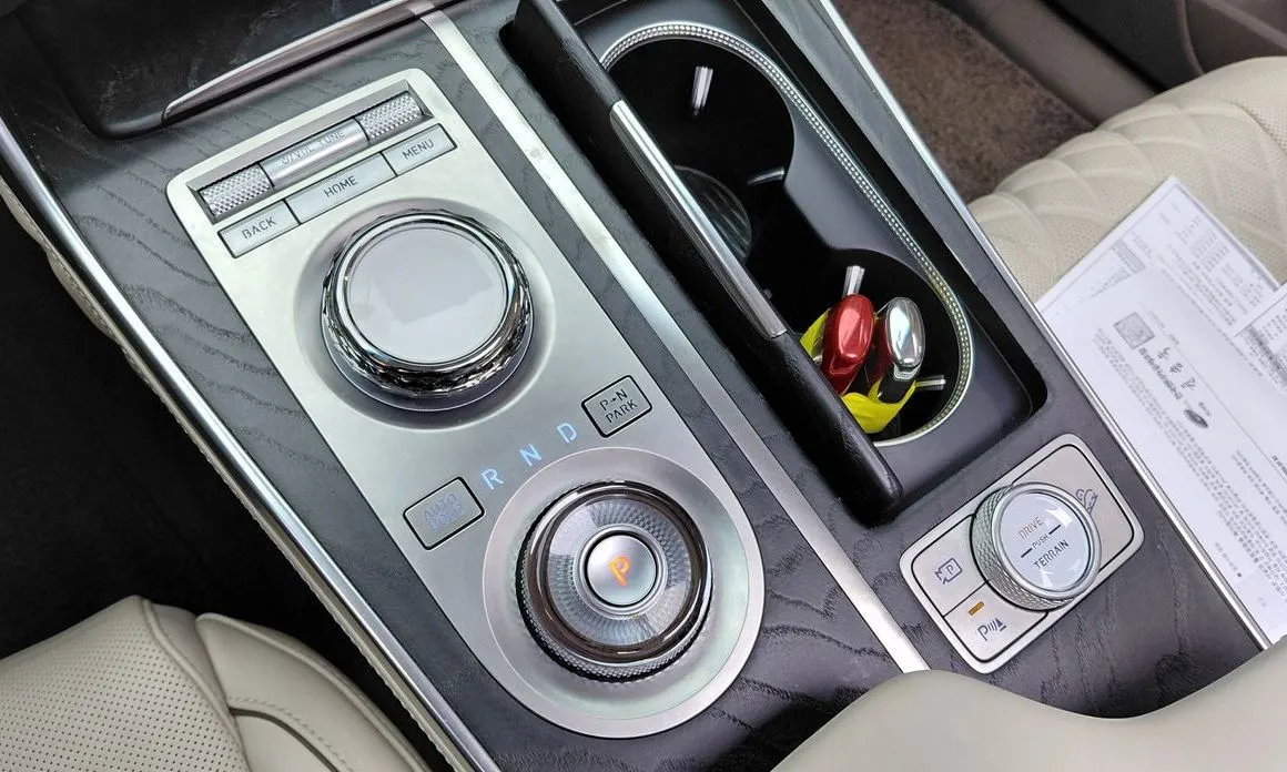 Genesis GV80 — фото 10