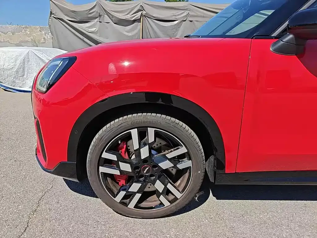 MINI Countryman JCW — фото 4