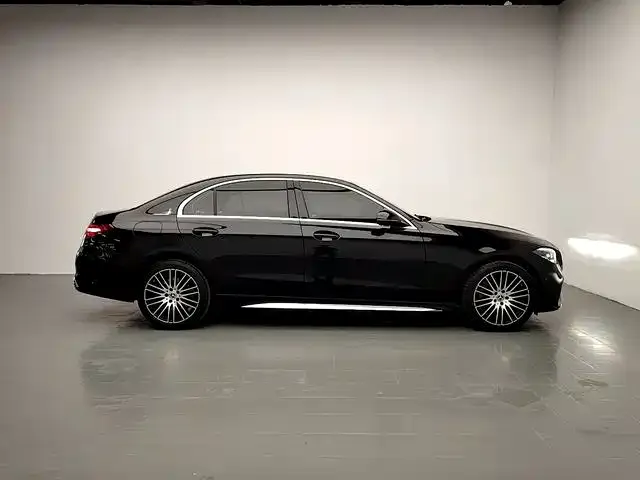 Mercedes-Benz C-Class — фото 10