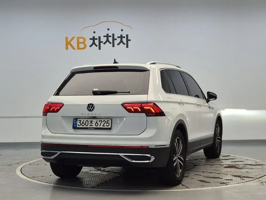 Volkswagen Tiguan — фото 2