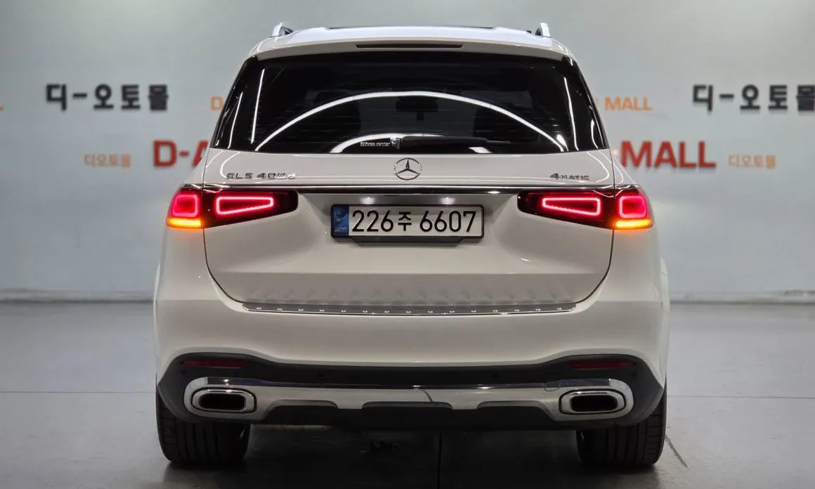 Mercedes-Benz GLS-Class — фото 6
