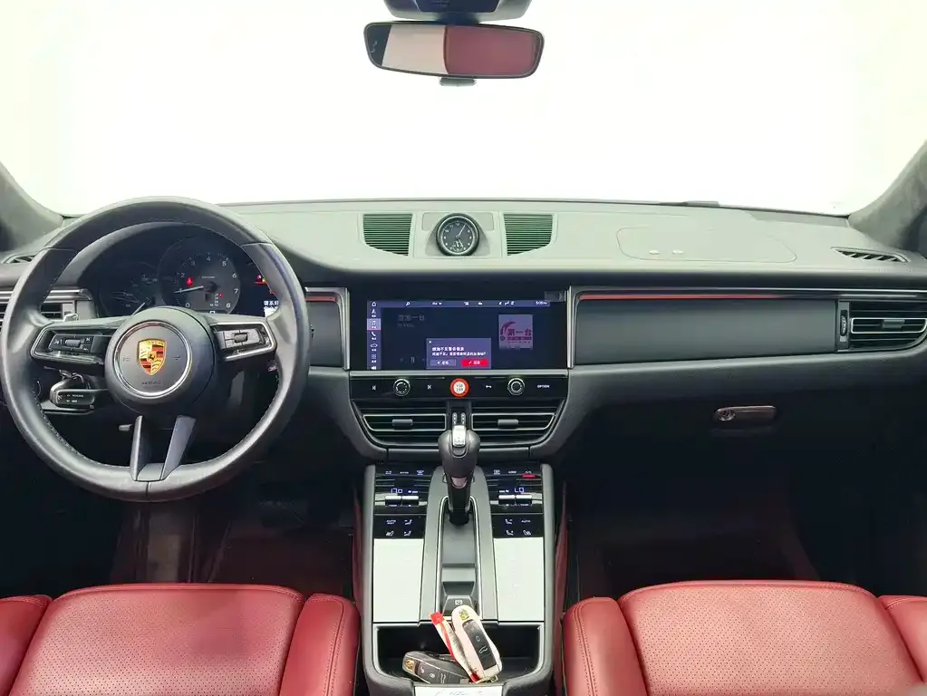 Porsche Macan — фото 6