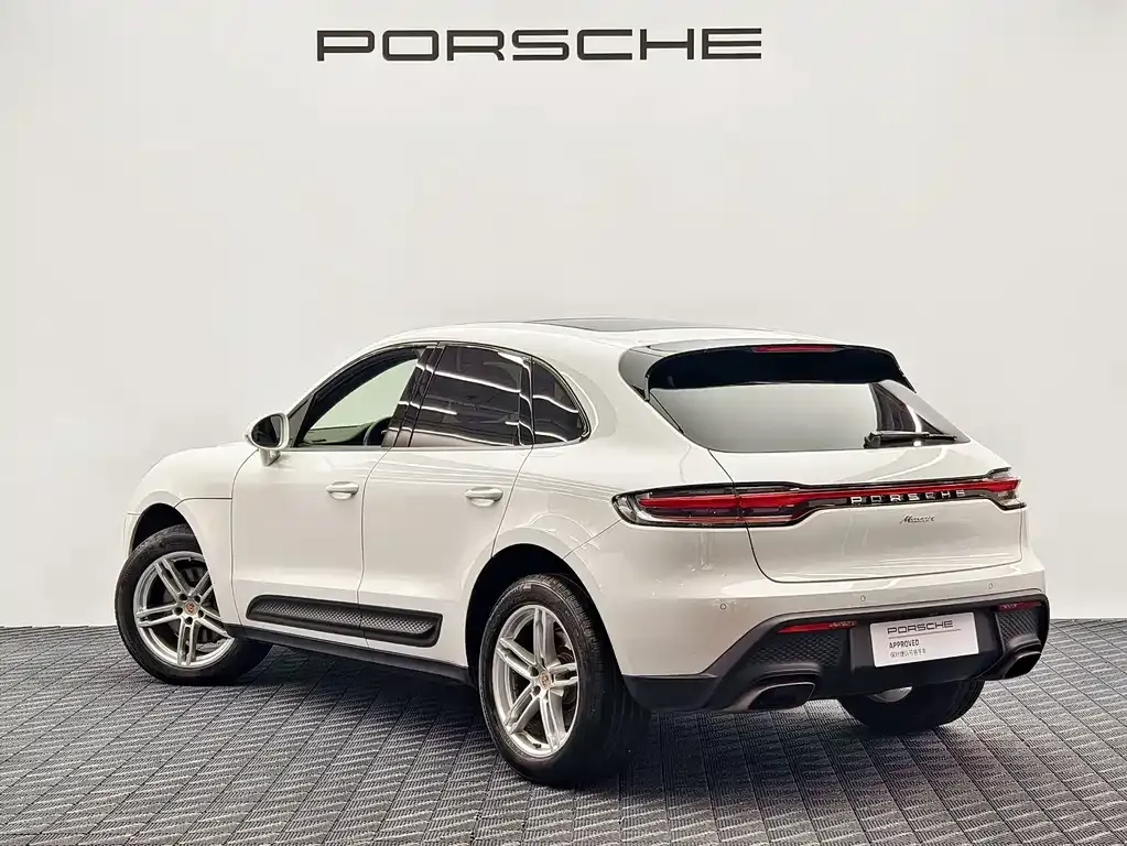Porsche Macan — фото 7