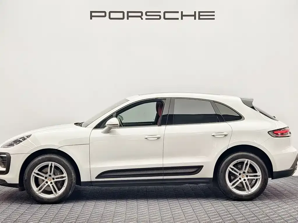 Porsche Macan — фото 8