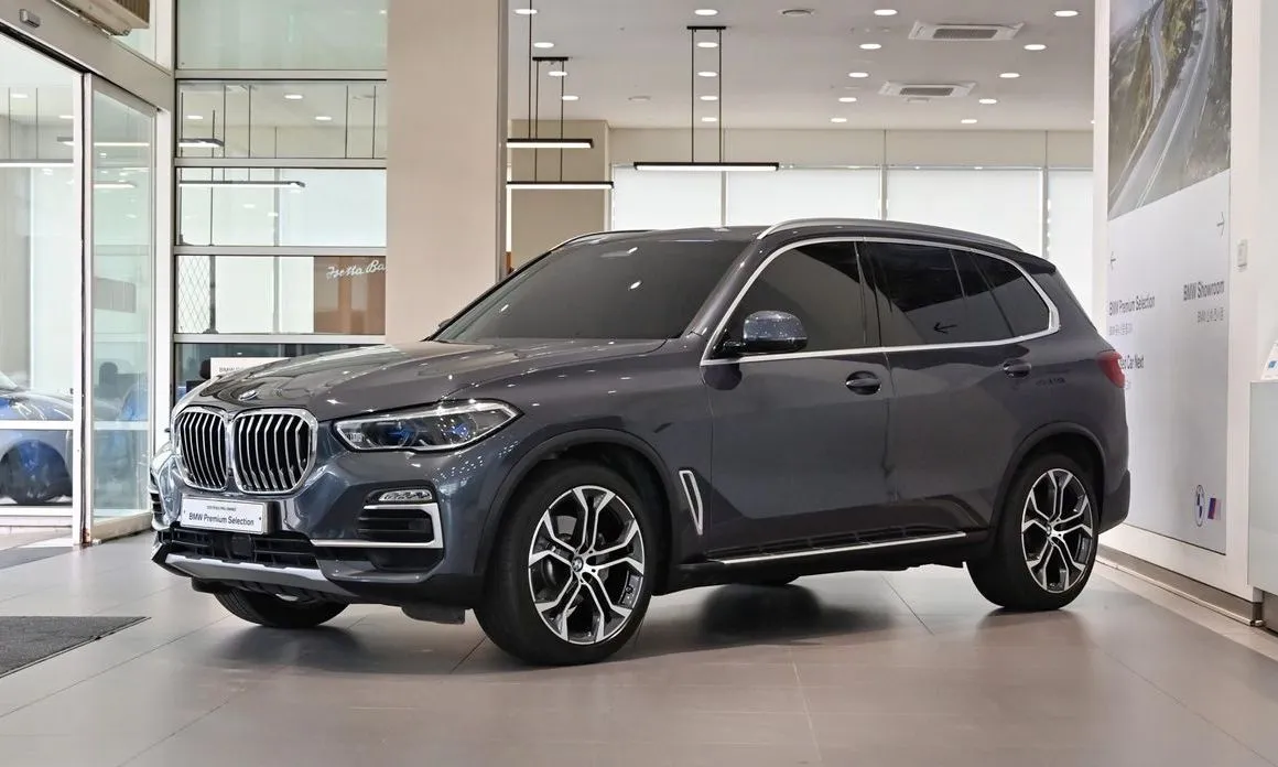 BMW X5 — фото 1