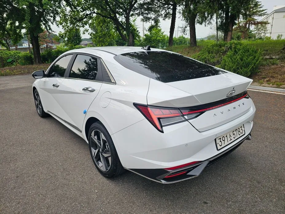 Hyundai AVANTE — фото 9