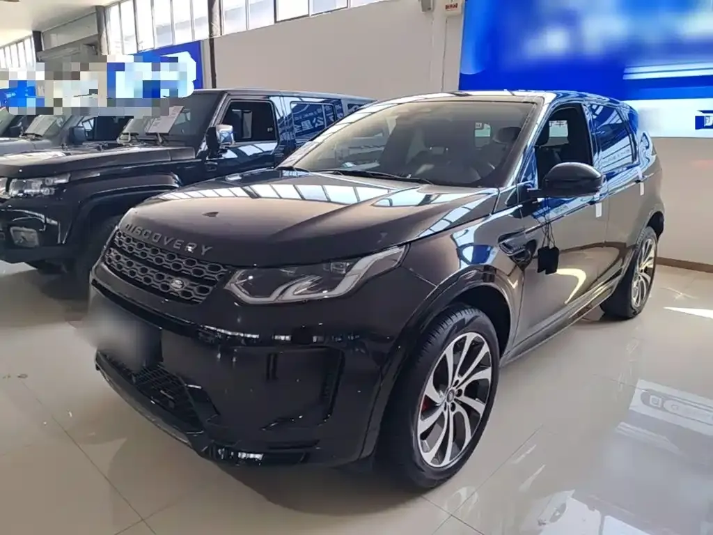 Land Rover Discovery Sport — фото 1