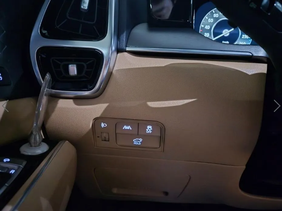 Kia Sorento — фото 6