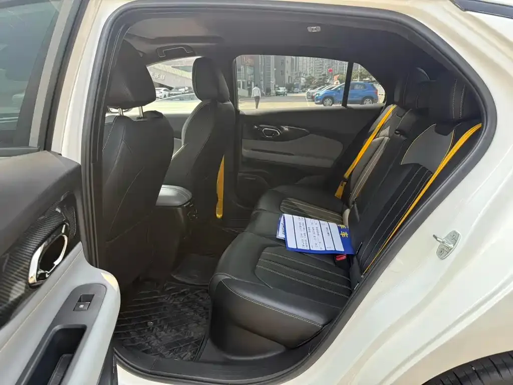 GAC Motor Shadow Leopard — фото 6