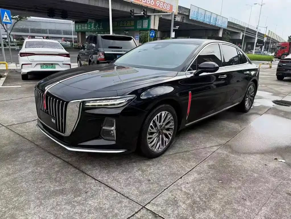 Hongqi H5 — фото 1