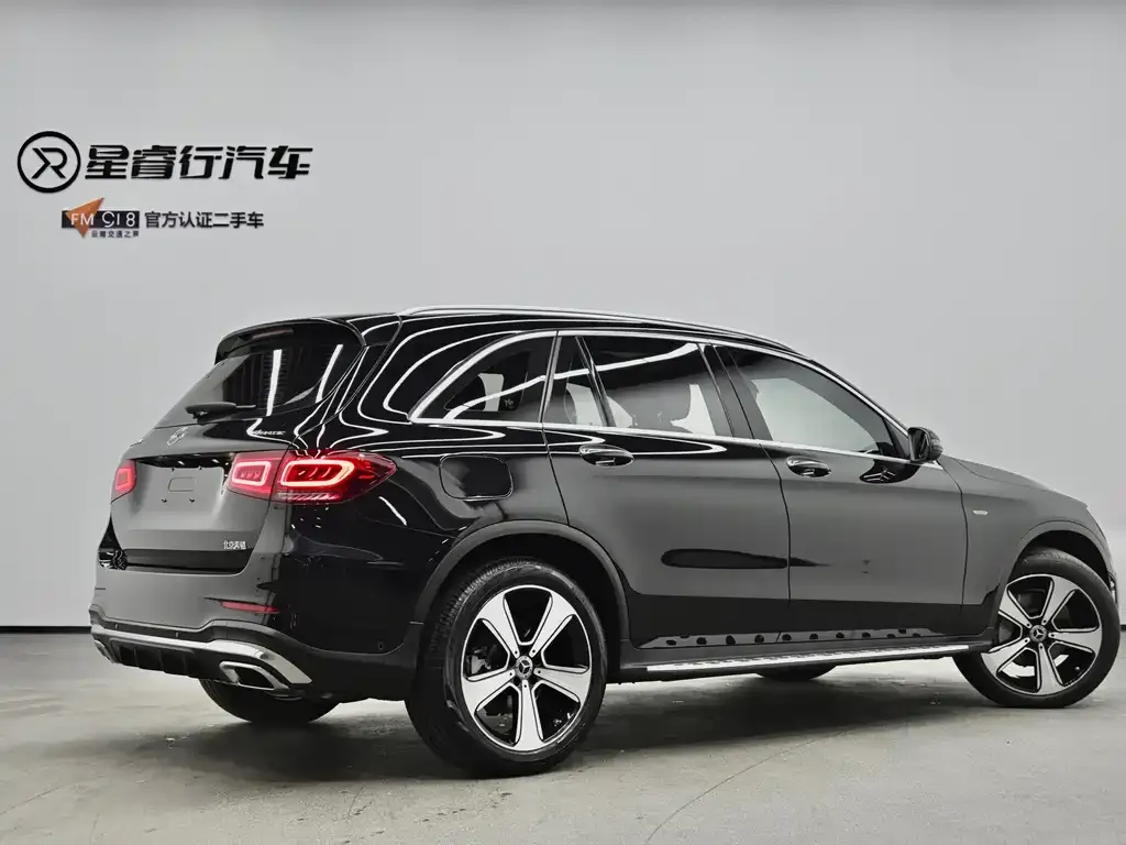 Mercedes-Benz GLC — фото 9