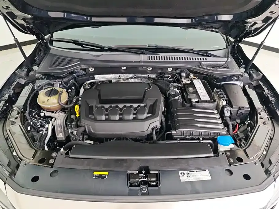 Volkswagen Passat — фото 4