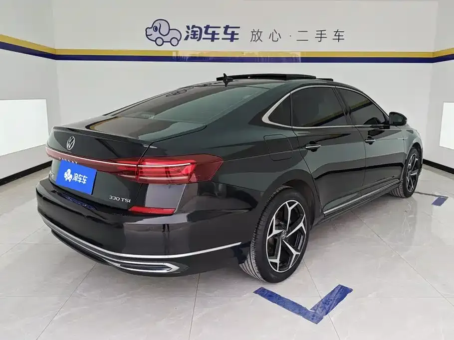 Volkswagen Passat — фото 6