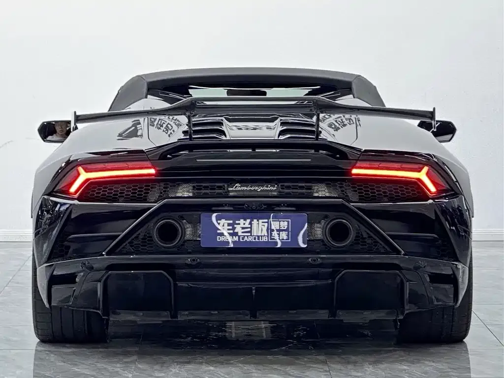 Lamborghini Huracan — фото 9