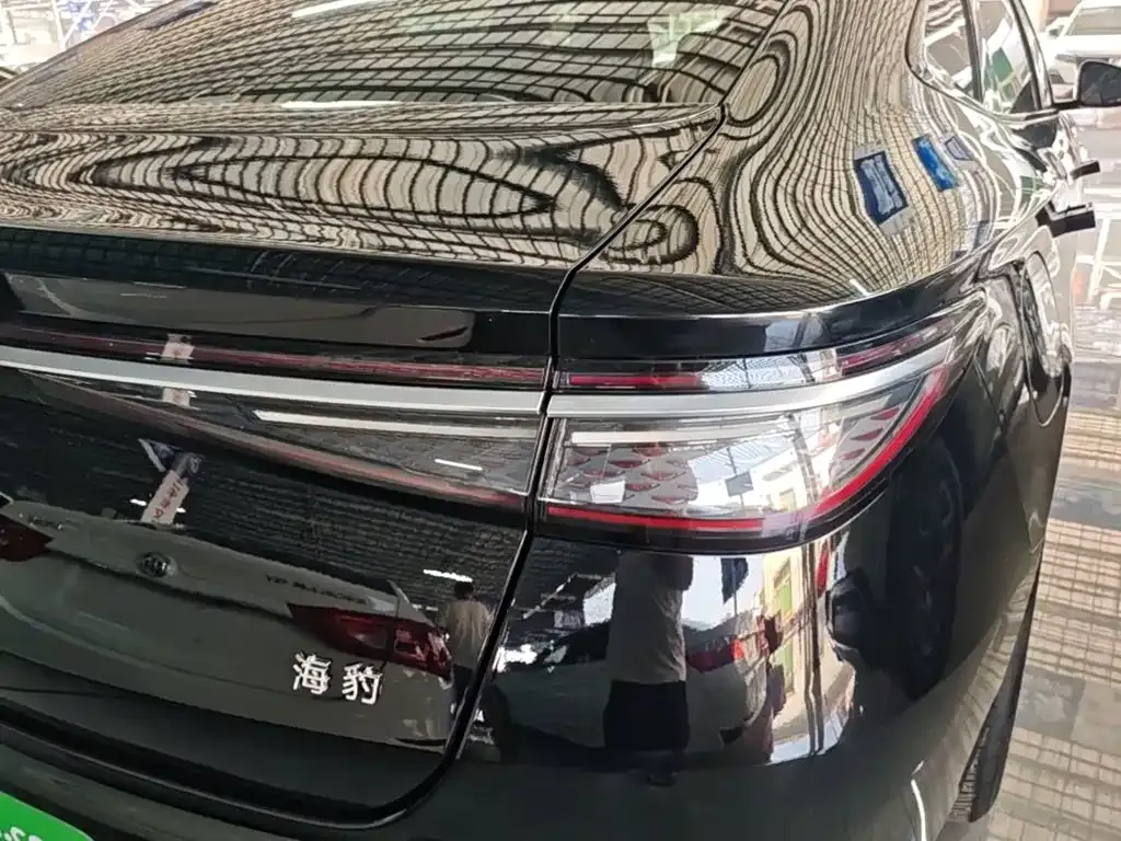 BYD Seal — фото 8