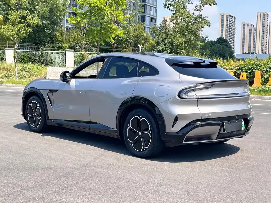 Xiaomi YU7 — фото 6