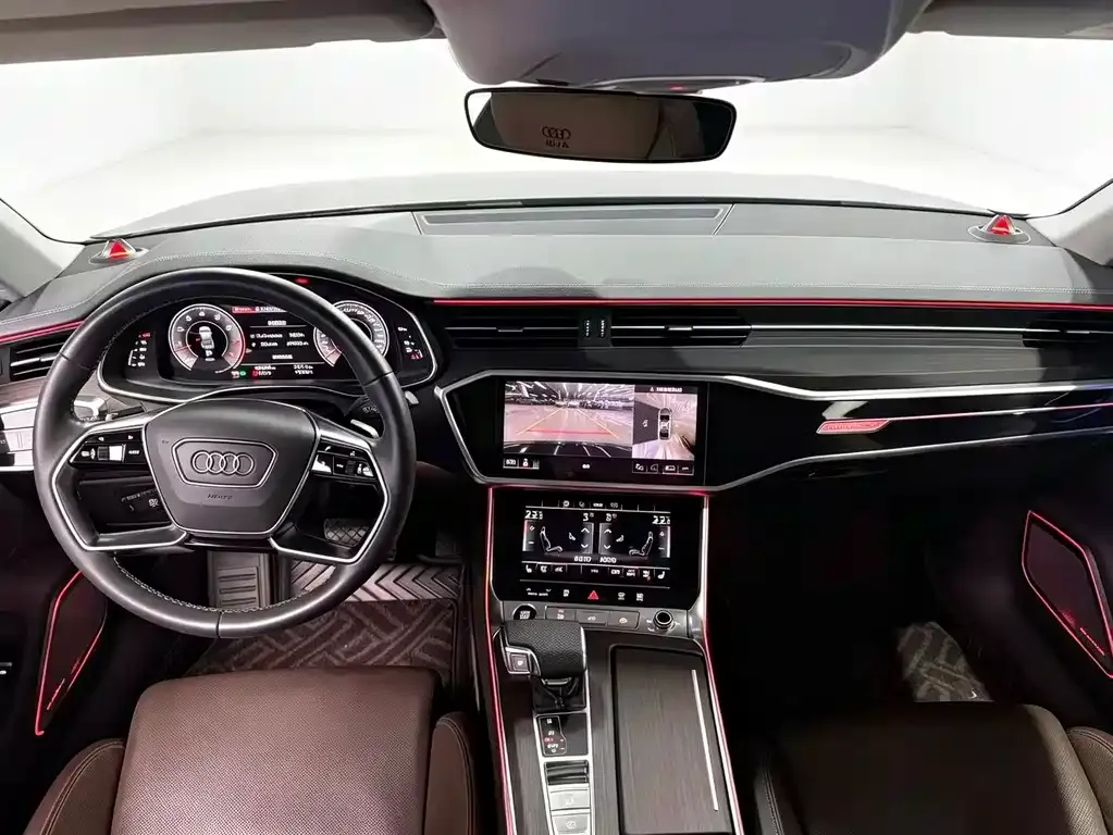 Audi A7L — фото 6