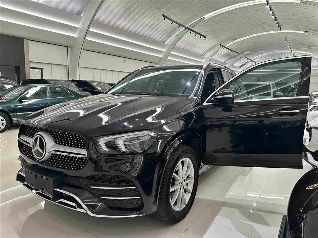 Mercedes-Benz GLE (Import) — фото 9