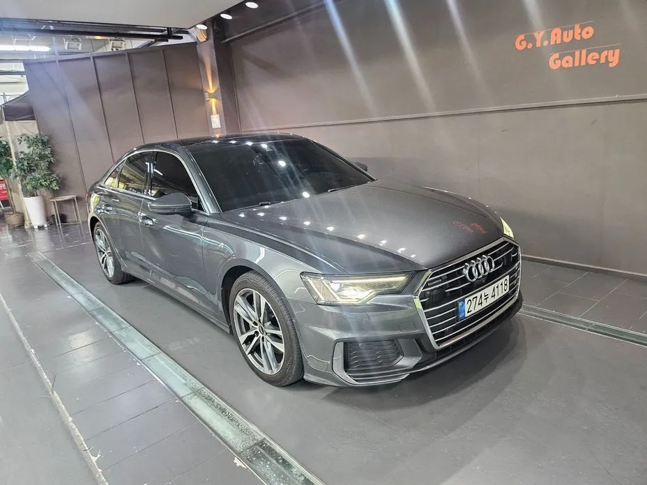 Audi A6 — фото 1