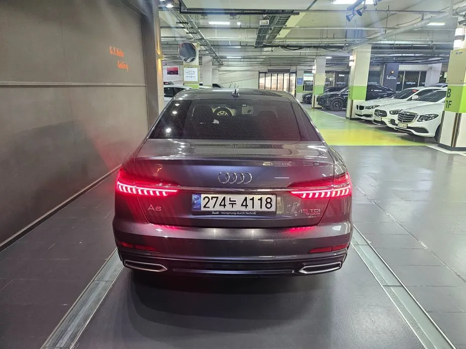 Audi A6 — фото 5