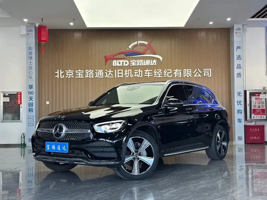 Mercedes-Benz GLC — фото 1