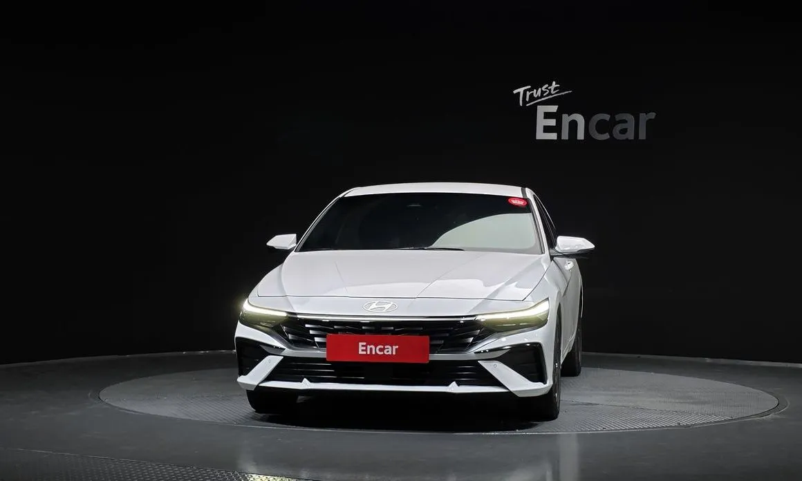 Hyundai AVANTE — фото 3