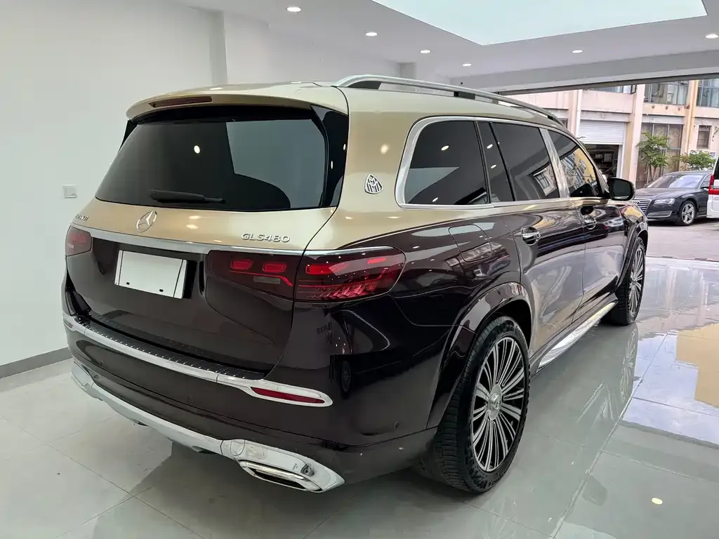 Mercedes-Benz GLS — фото 4