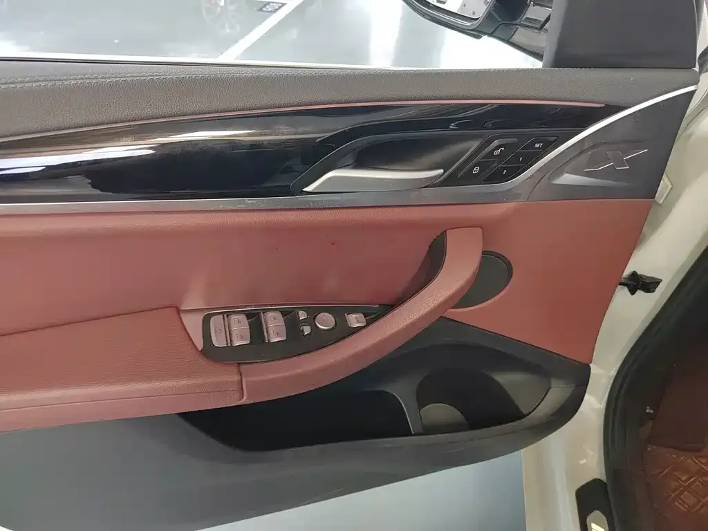 BMW X3 — фото 4