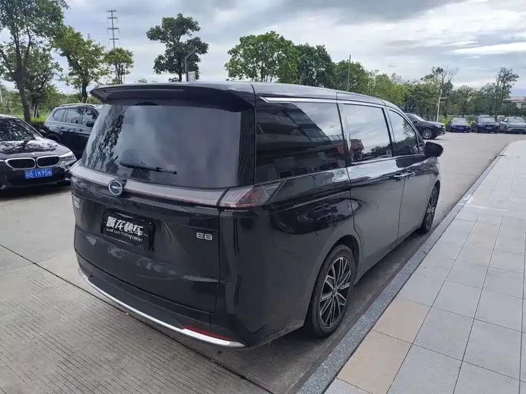GAC Motor Trumpchi E8 — фото 4