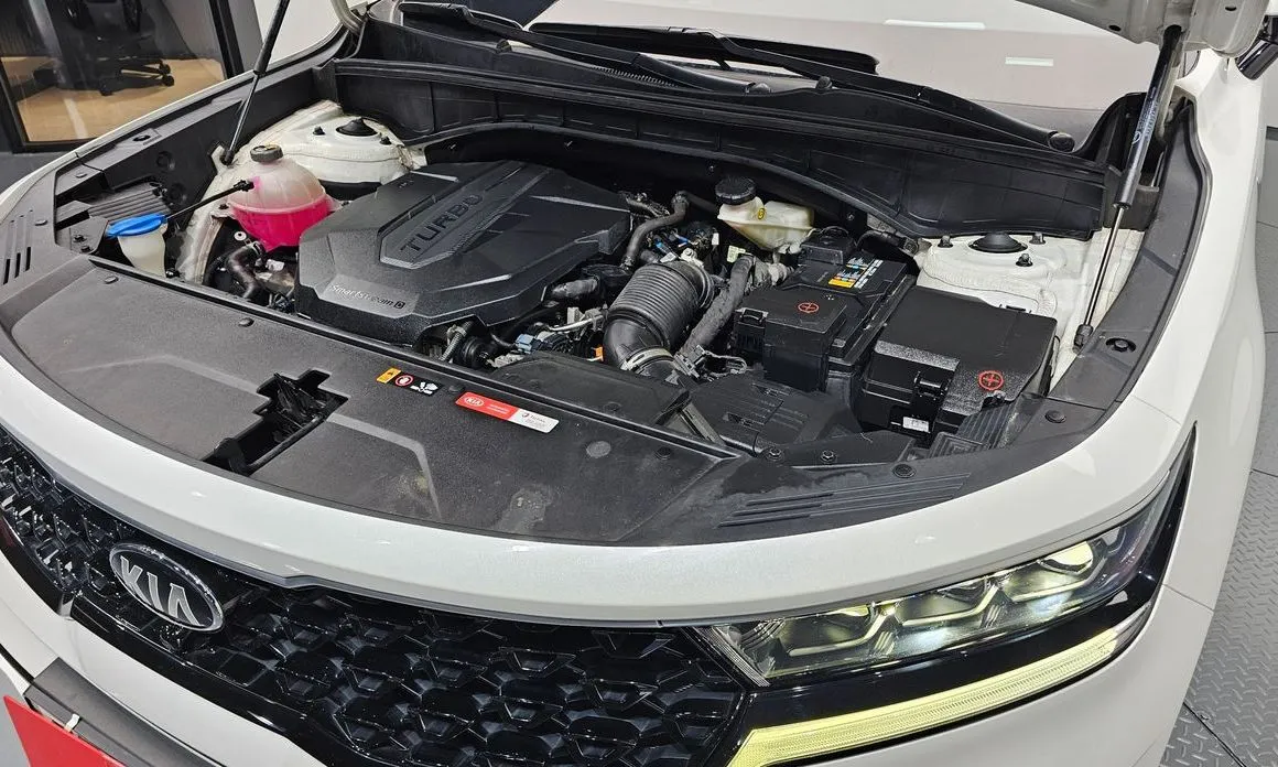 Kia Sorento — фото 10