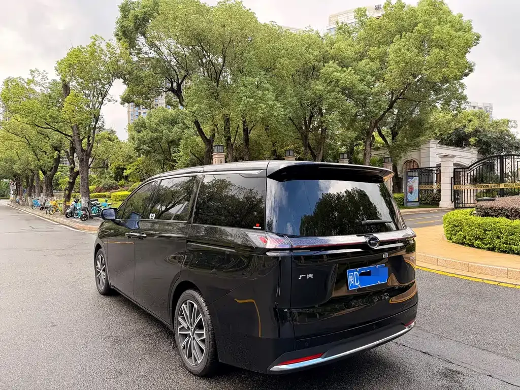 GAC Motor Trumpchi E8 — фото 7