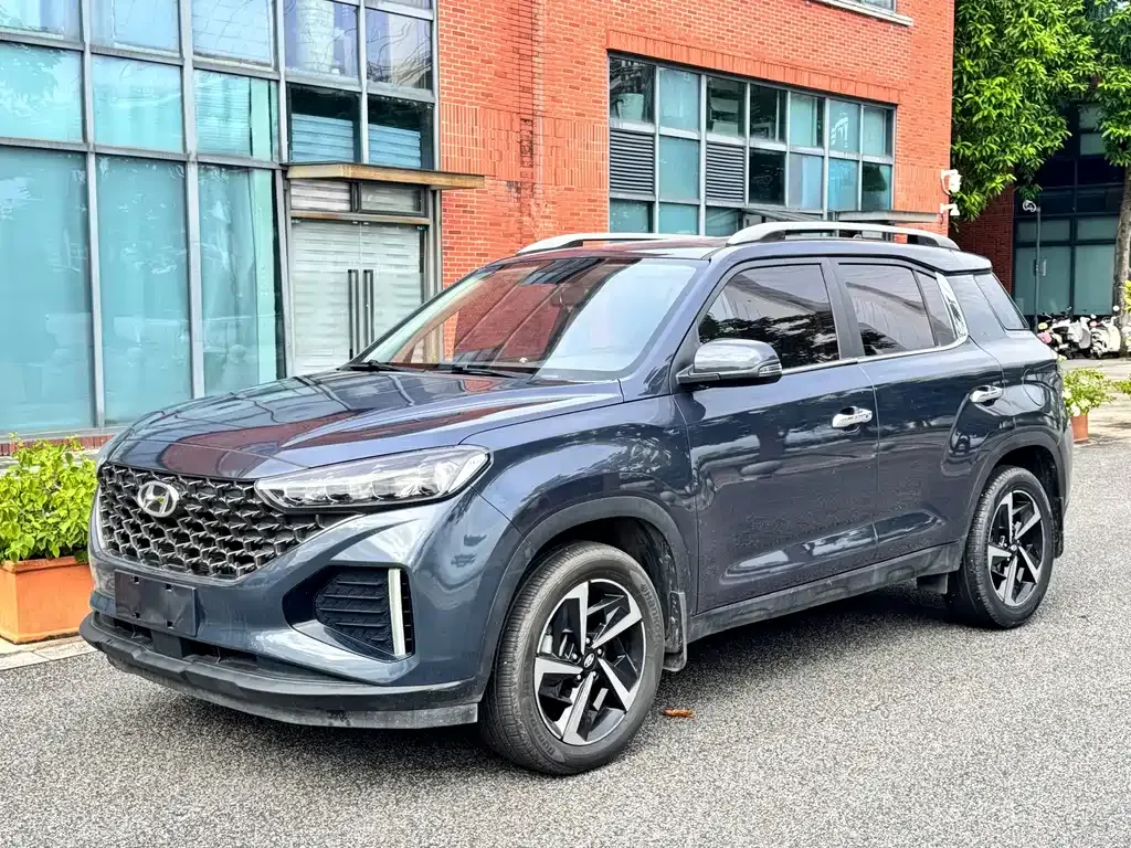 Hyundai ix35 — фото 1