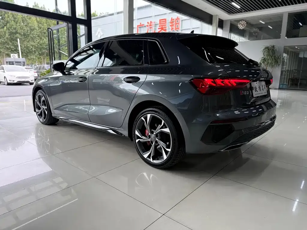 Audi A3 — фото 5