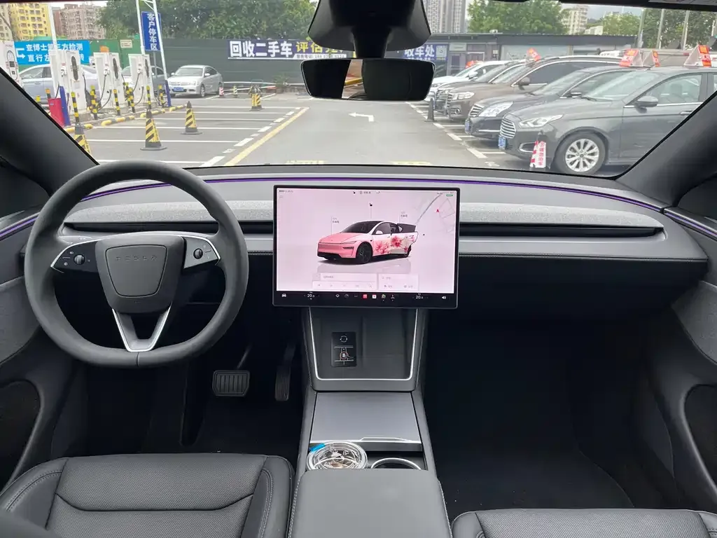 Tesla Model Y — фото 6