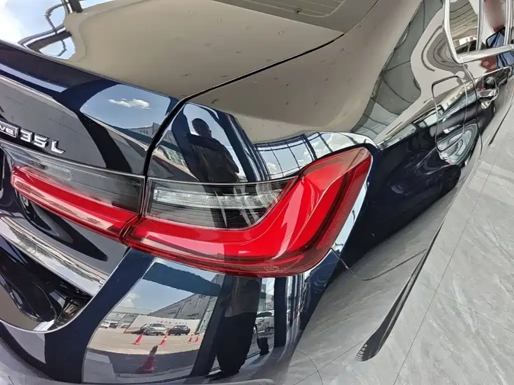 BMW i3 — фото 9