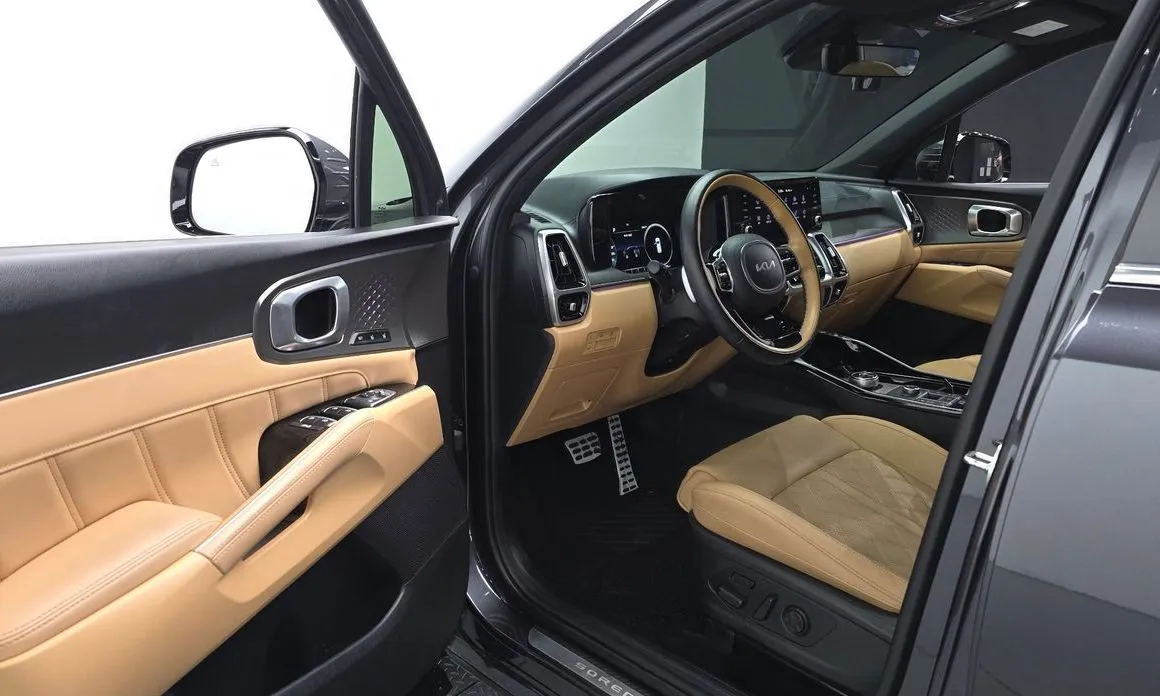 Kia Sorento — фото 6