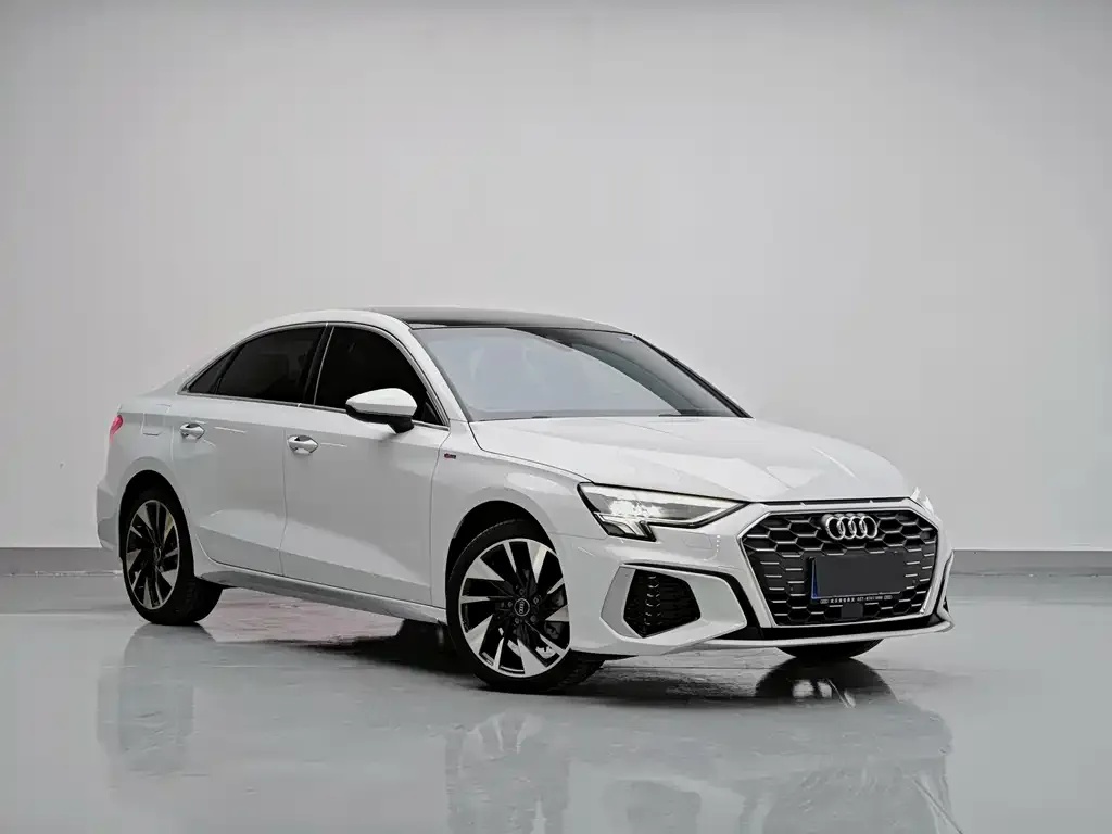 Audi A3 — фото 2