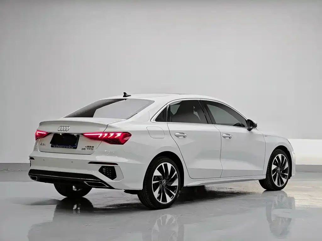 Audi A3 — фото 5