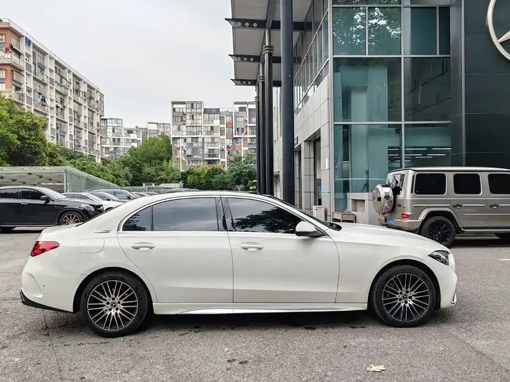 Mercedes-Benz C-Class — фото 10