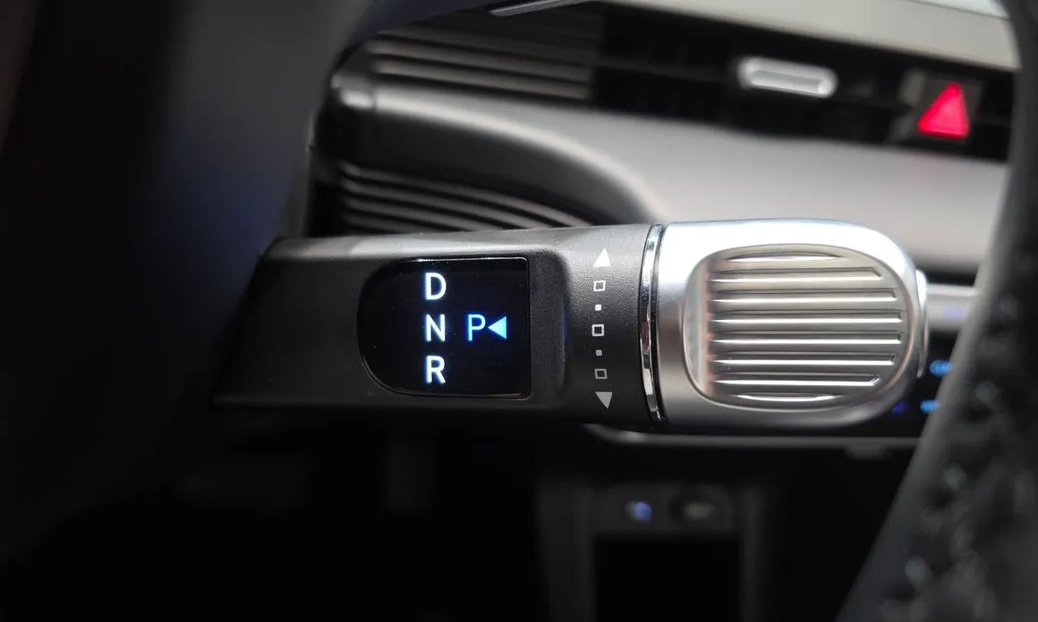 Hyundai Ioniq5 — фото 2