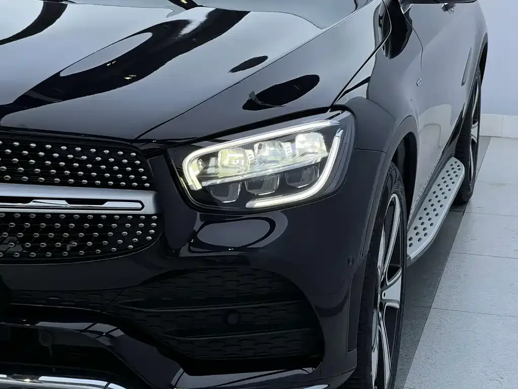 Mercedes-Benz GLC — фото 9